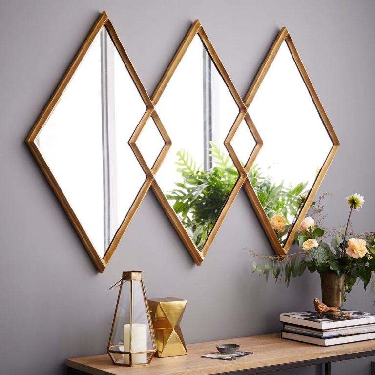 Vidraçaria Big Vidros - Composição de espelhos losangulares com moldura em madeira